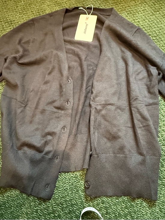 ahlaray Sweaters - Ahlaray Women's Cropped Cardigan with buttons